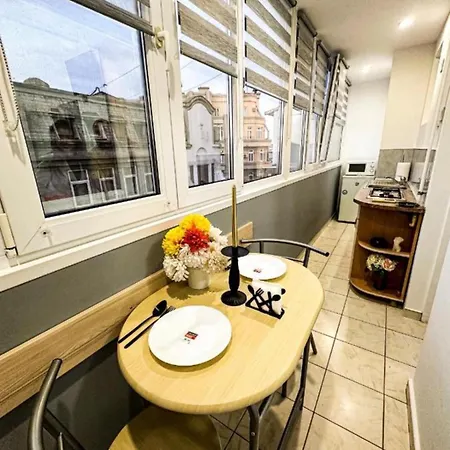 Welcoming Central Studio With Self Check In Apartamento *